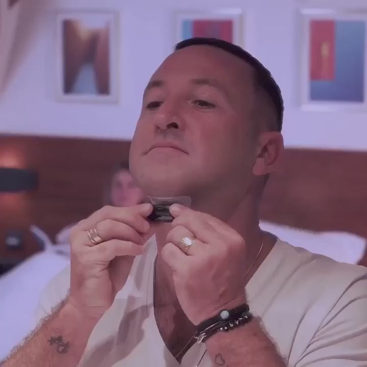 imgtext2_couple.mp4